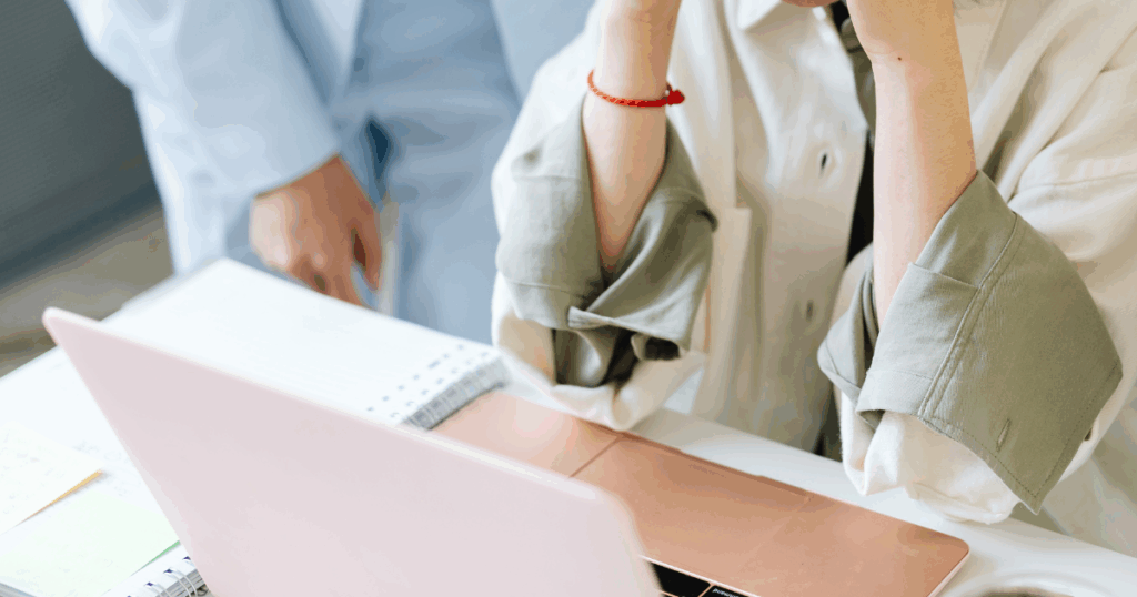 Instagram運用で悩む女性たち