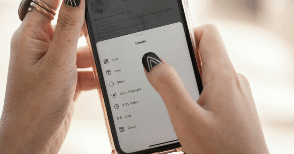 投稿を作る手元