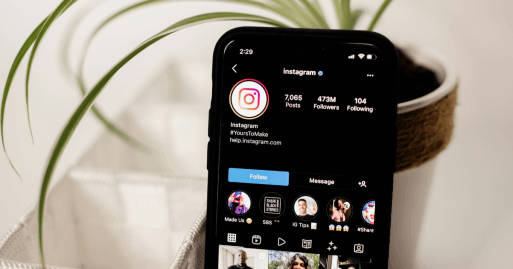 Instagramの公式アカウント